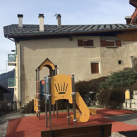 Belle Maison Ensoleillee Dans Village Perche * La Plagne