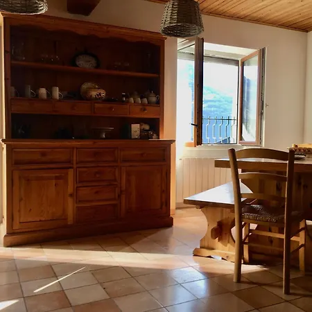 Holiday home Belle Maison Ensoleillee Dans Village Perche La Plagne